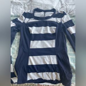 Lululemon Lemon stripped top